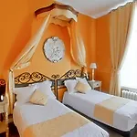 Château De Moulin-le-comte 3*