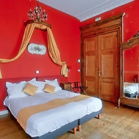 Bed & Breakfast Chateau De Moulin-le-comte 3*