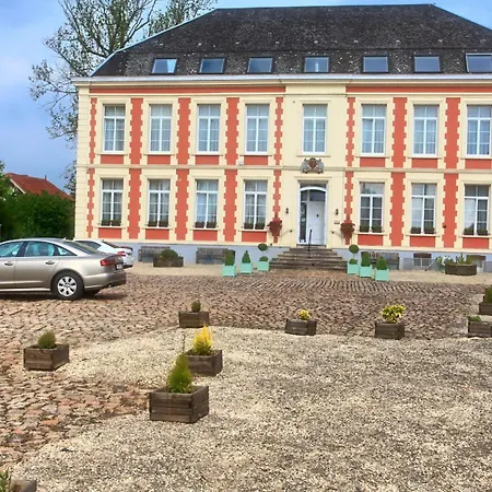 Chateau De Moulin-le-comte