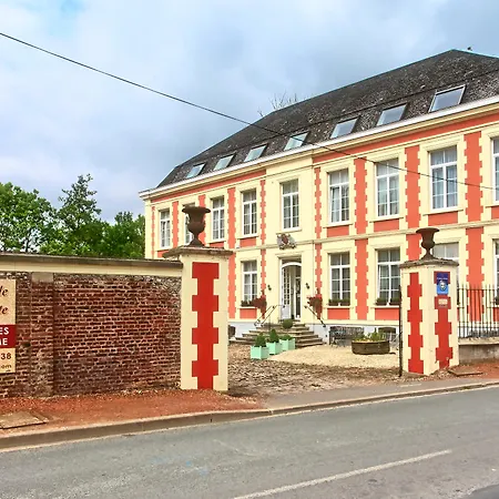 Chateau De Moulin-le-comte 3*