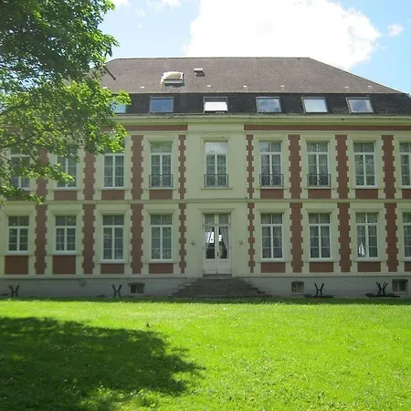 לינה וארוחת בוקר Chateau De Moulin-le-comte