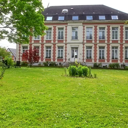 Chateau De Moulin-le-comte לינה וארוחת בוקר