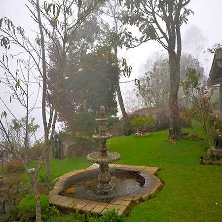 לינה וארוחת בוקר Chateau De Moulin-le-comte איירה-סור-לה-ליס