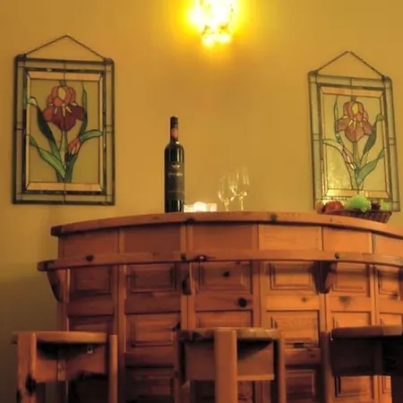 Chateau De Moulin-le-comte לינה וארוחת בוקר 3*