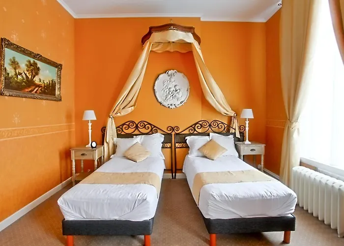 Chateau De Moulin Le Comte 3* Aire-sur-la-Lys