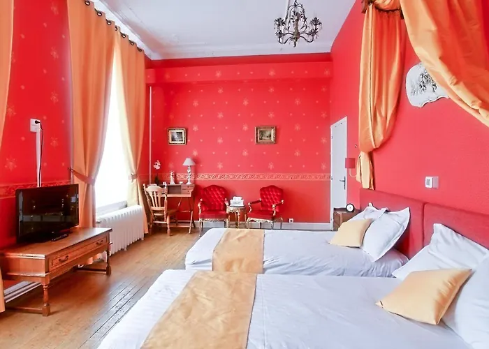 Chateau De Moulin Le Comte Couette-café Aire-sur-la-Lys