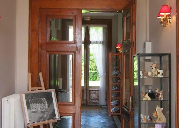 Couette-café Chateau De Moulin Le Comte 3*