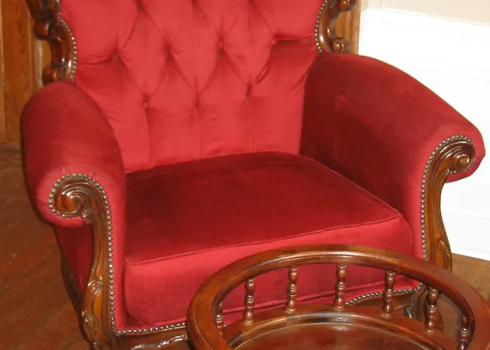 Chateau De Moulin Le Comte Couette-café Aire-sur-la-Lys