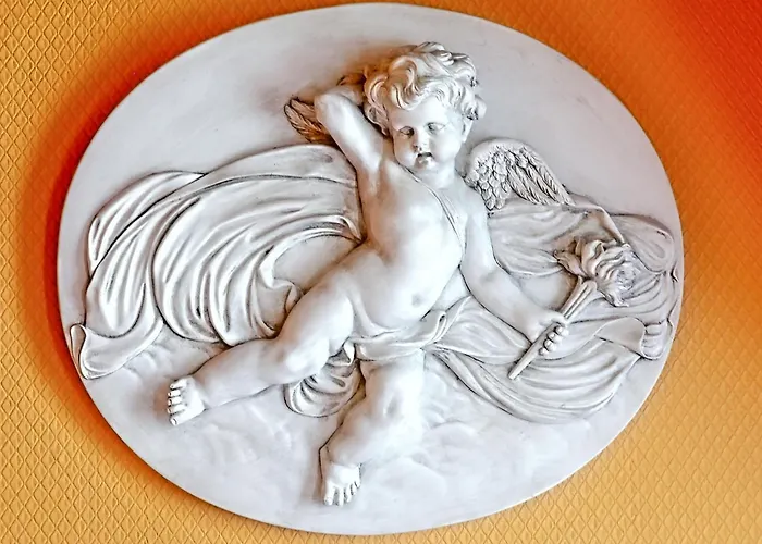 Chateau De Moulin Le Comte